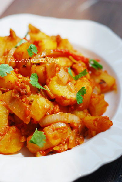 Gujarati-Style Spicy Potatoes